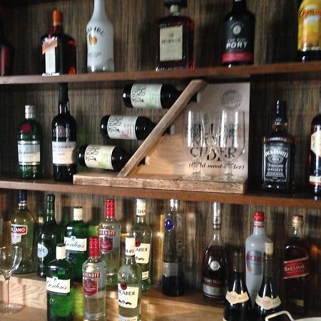 Mildmay Arms Queen Camel Екстериор снимка